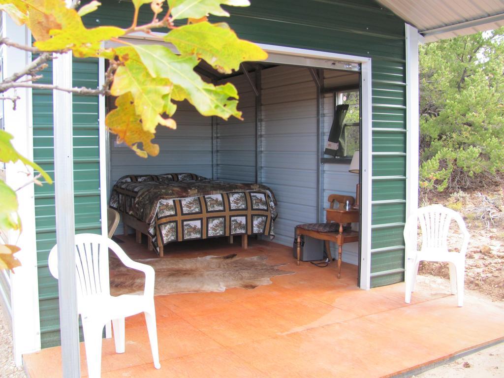 Lupine Cabin, Glamour Camping, Stunning Skies And Sunrise Views Monticello Eksteriør bilde