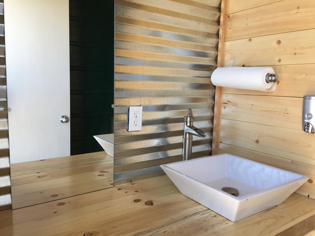 Lupine Cabin, Glamour Camping, Stunning Skies And Sunrise Views Monticello Rom bilde