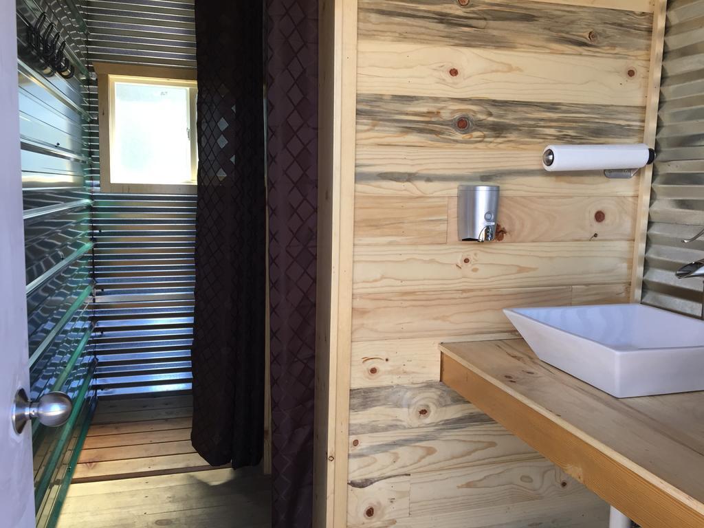 Lupine Cabin, Glamour Camping, Stunning Skies And Sunrise Views Monticello Eksteriør bilde